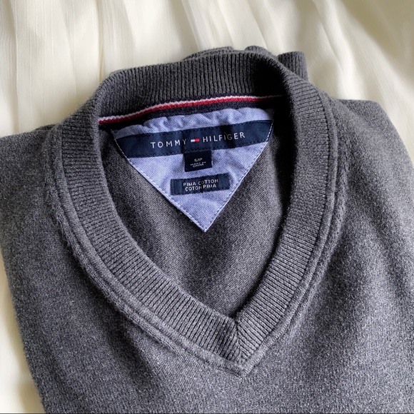 Tommy Hilfiger V-Neck Sweater* - Picture 2 of 4